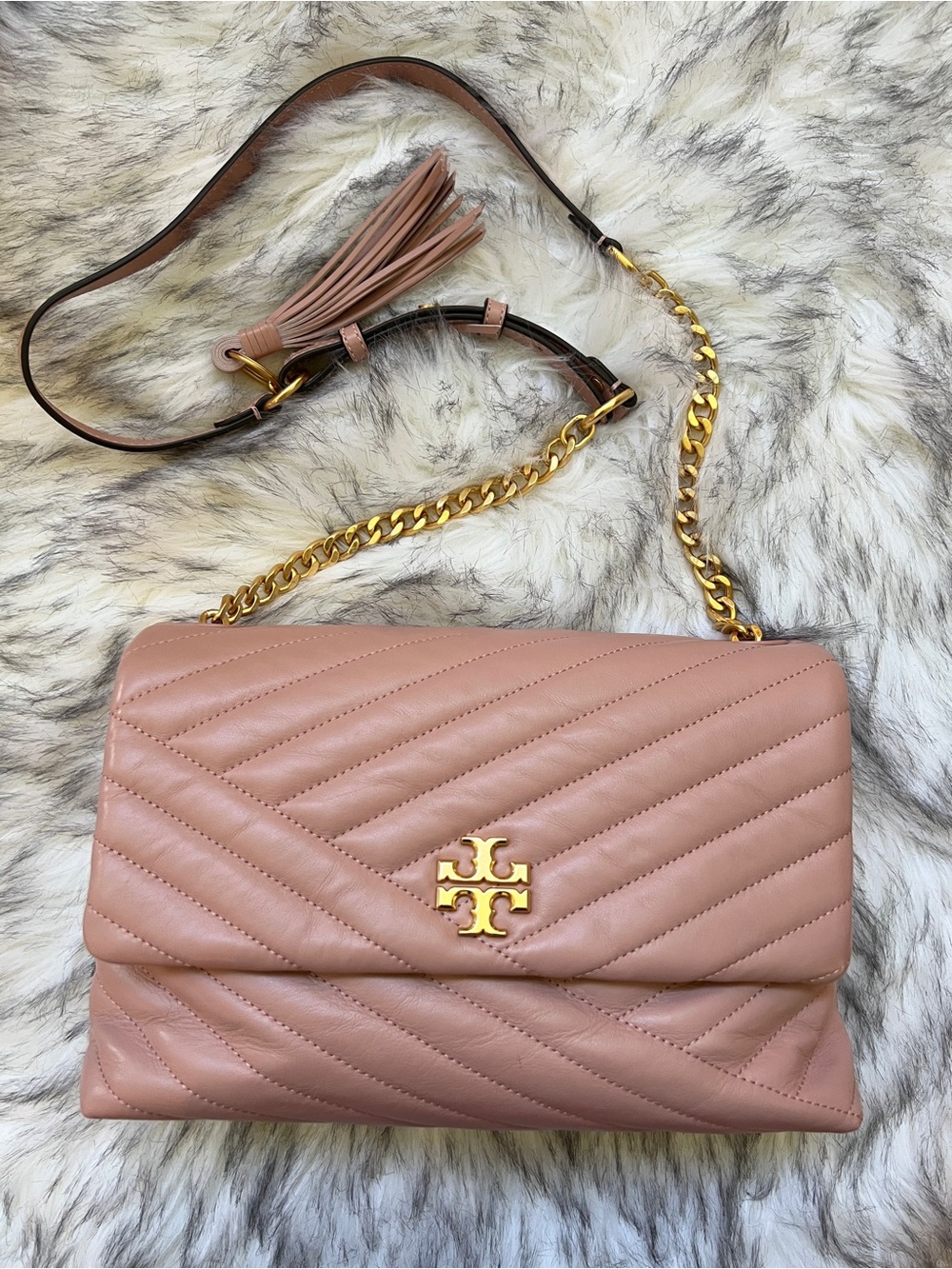 Rare Color Tory Burch Kira Chevron Quilted Blush Pink Crossbody Shoulder Bag